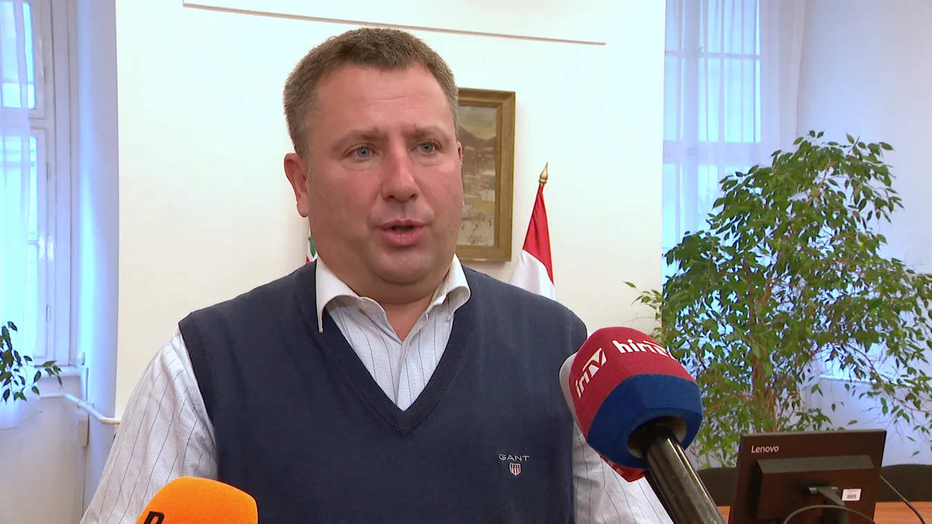 Kiss Ambrust és Tordai Csabát is meghallgatták a vizsgálóbizottság ülésén