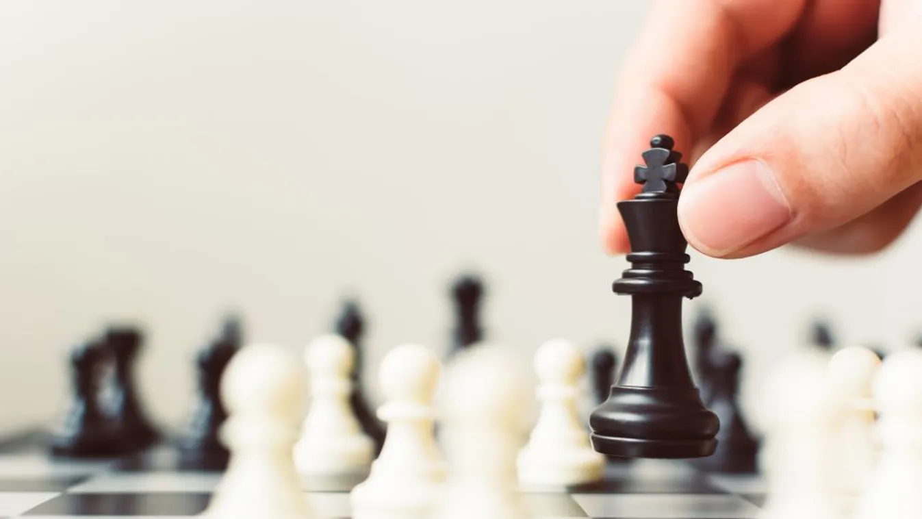 Sakk-vb - Nyáron csapnak össze a világbajnokjelöltek