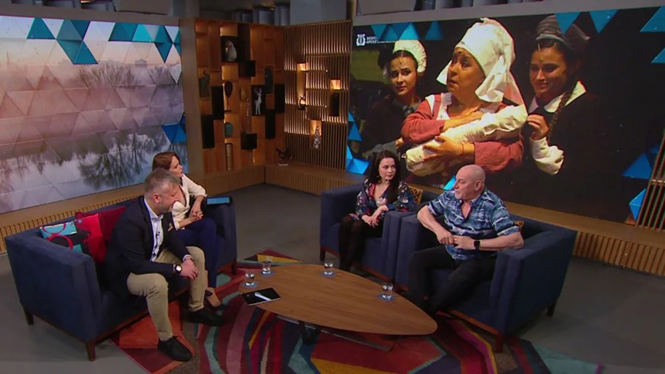 Mozaik - Hegedűs a háztetőn újra az Operettszínházban