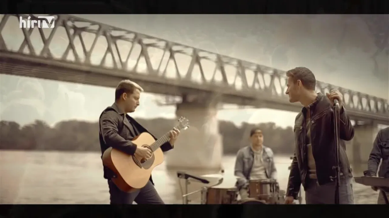 Mozaik - A magyar verseket modern köntösbe öltöztető zenekar