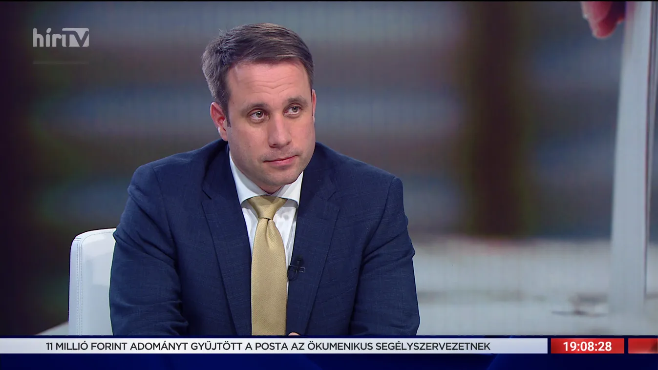 Dömötör Csaba: A baloldal leépítette a családtámogatást és elvette a 13. havi nyugdíjat