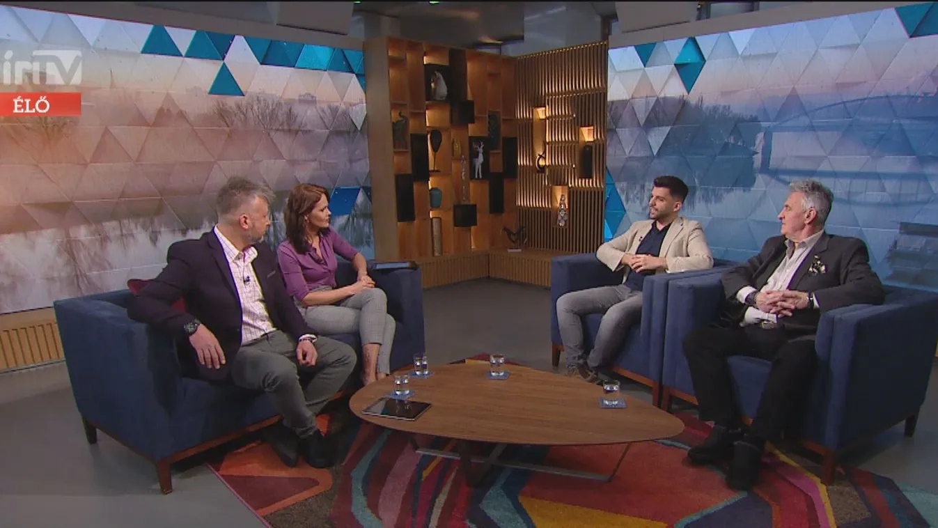 Mozaik: Egy szép nyári nap – Neoton musical lesz Simonpusztán