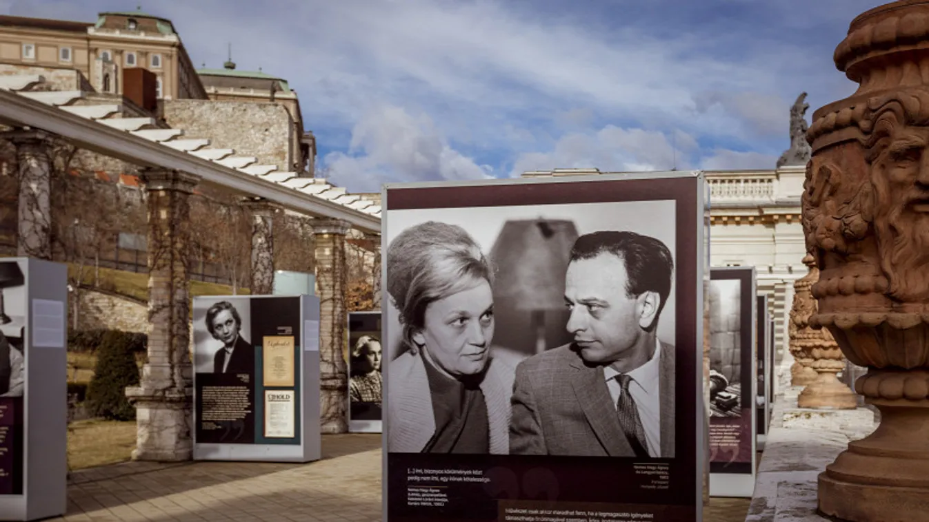 Nemes Nagy Ágnes életművét bemutató kiállítás nyílt a Várkert Bazárban