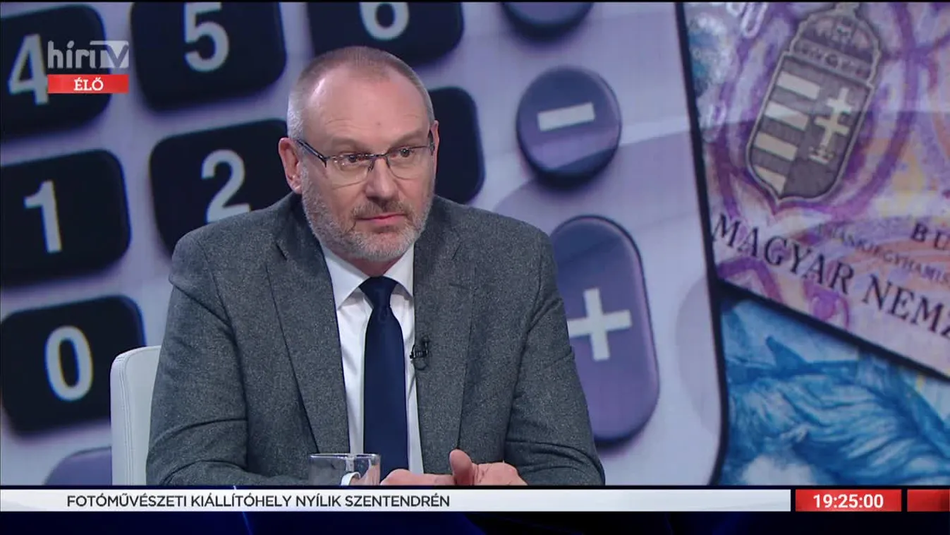 Napi aktuális - Zsigó Róbert (2022-02-09)