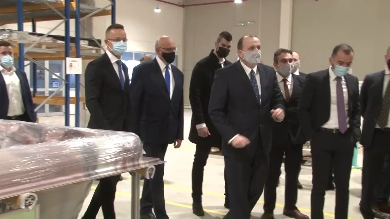 Bővíti gyártókapacitását Ózdon a Wellis