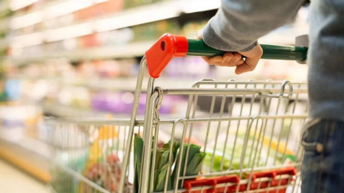 Schanda: A boltok túlnyomó többsége érvényesíti az élelmiszerárstopot