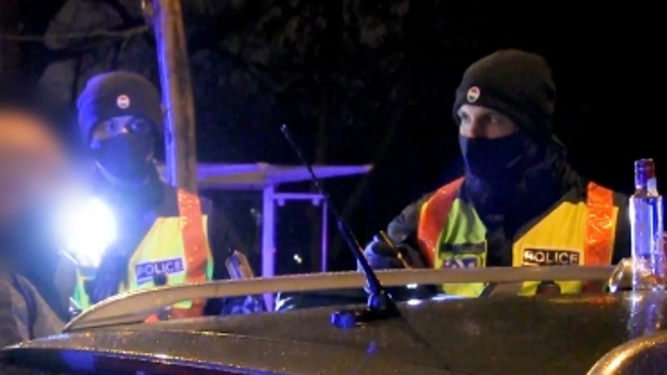 Két autós is megpróbálta kivonni magát az intézkedés alól