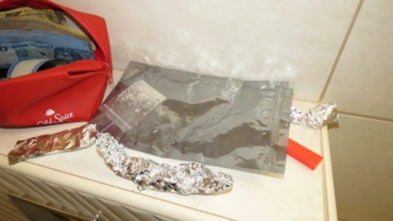 Drogfogyasztás közben fogták el