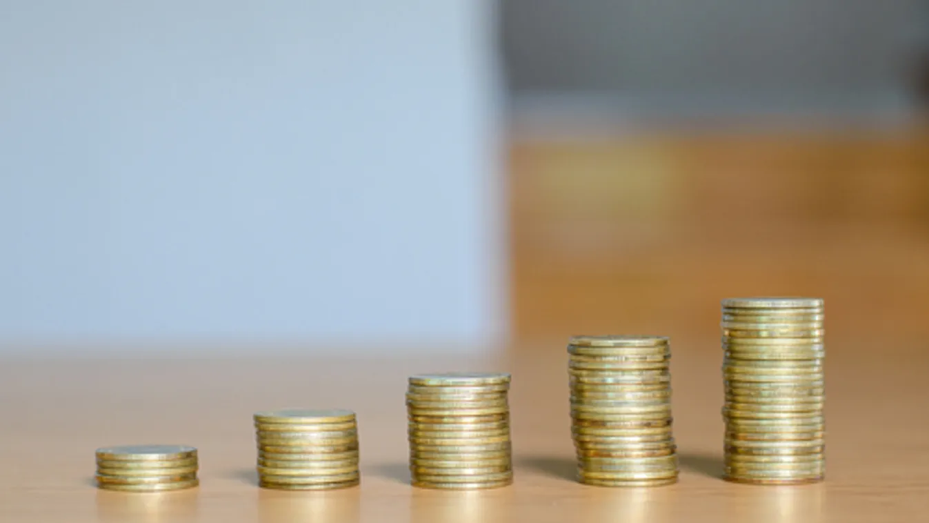 Kamatdöntés: folytatódik a havi ütemű alapkamat-emelési ciklus