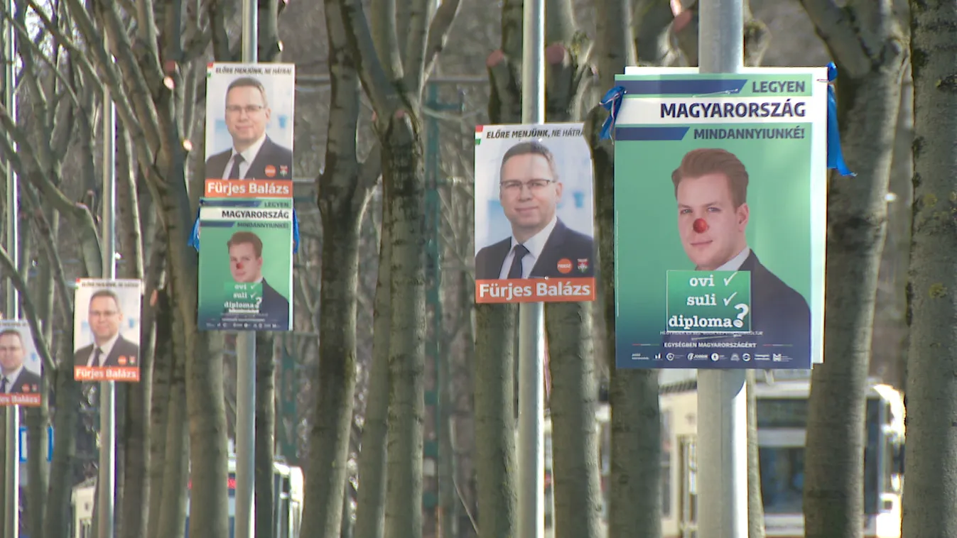 Meghekkelték Hajnal Miklós plakátjait