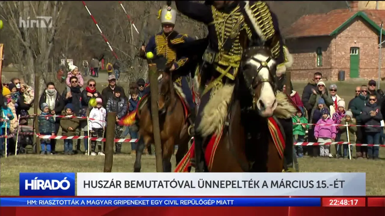 Huszár bemutatóval ünnepelték a március 15-ét