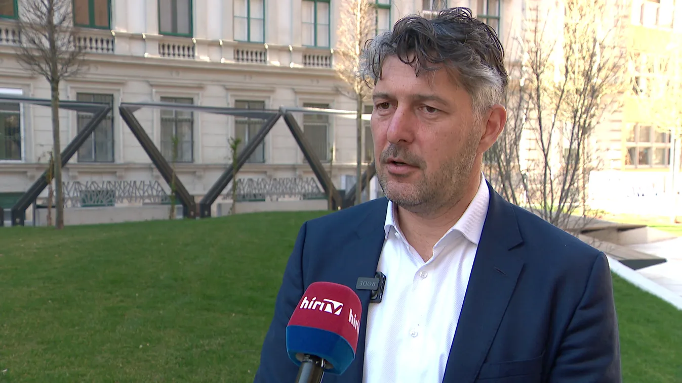 Átadták a klímabarát Bástya parkot a belvárosban