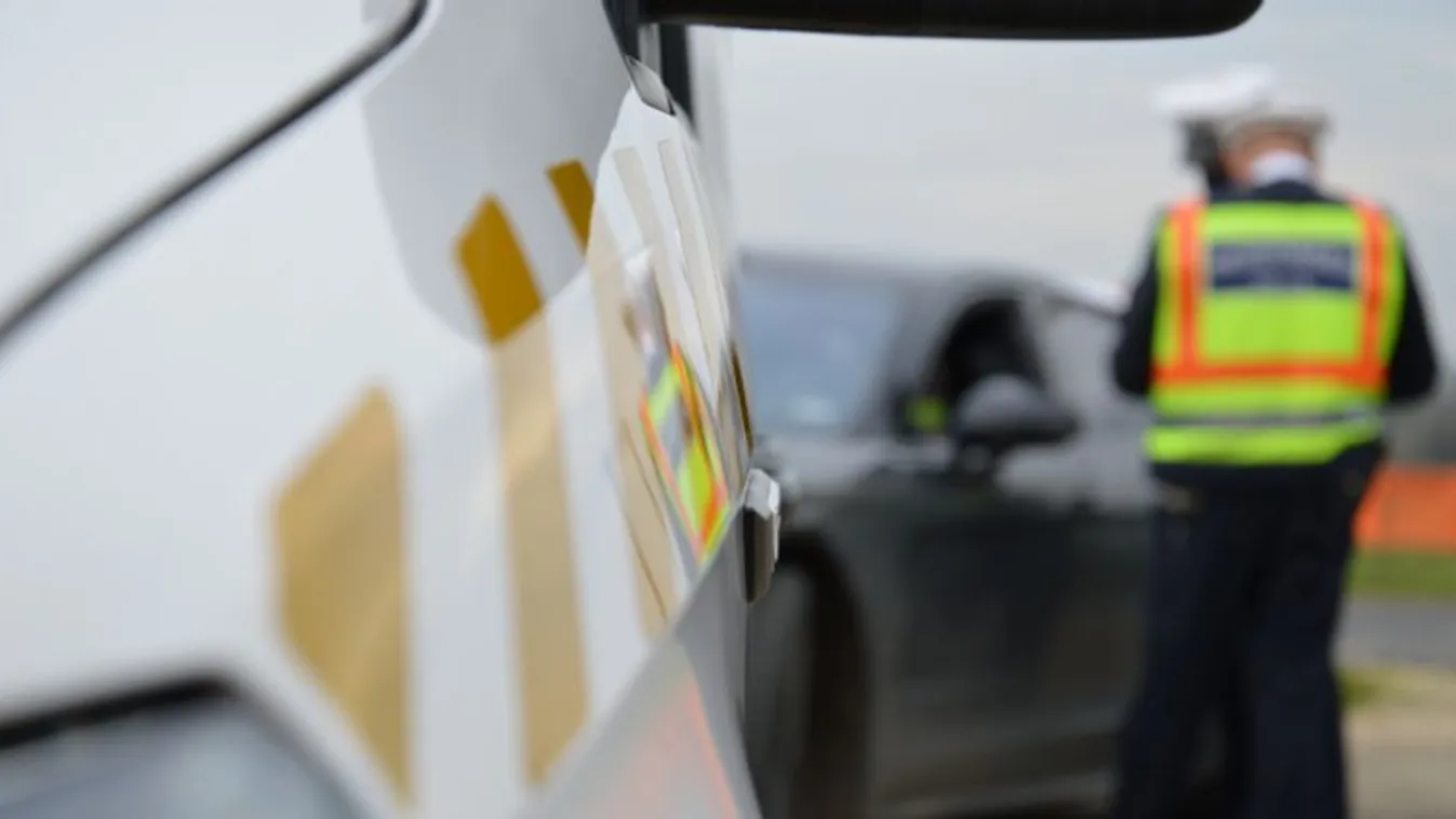 Vádat emeltek egy embercsempész bűnszervezet ellen Kecskeméten