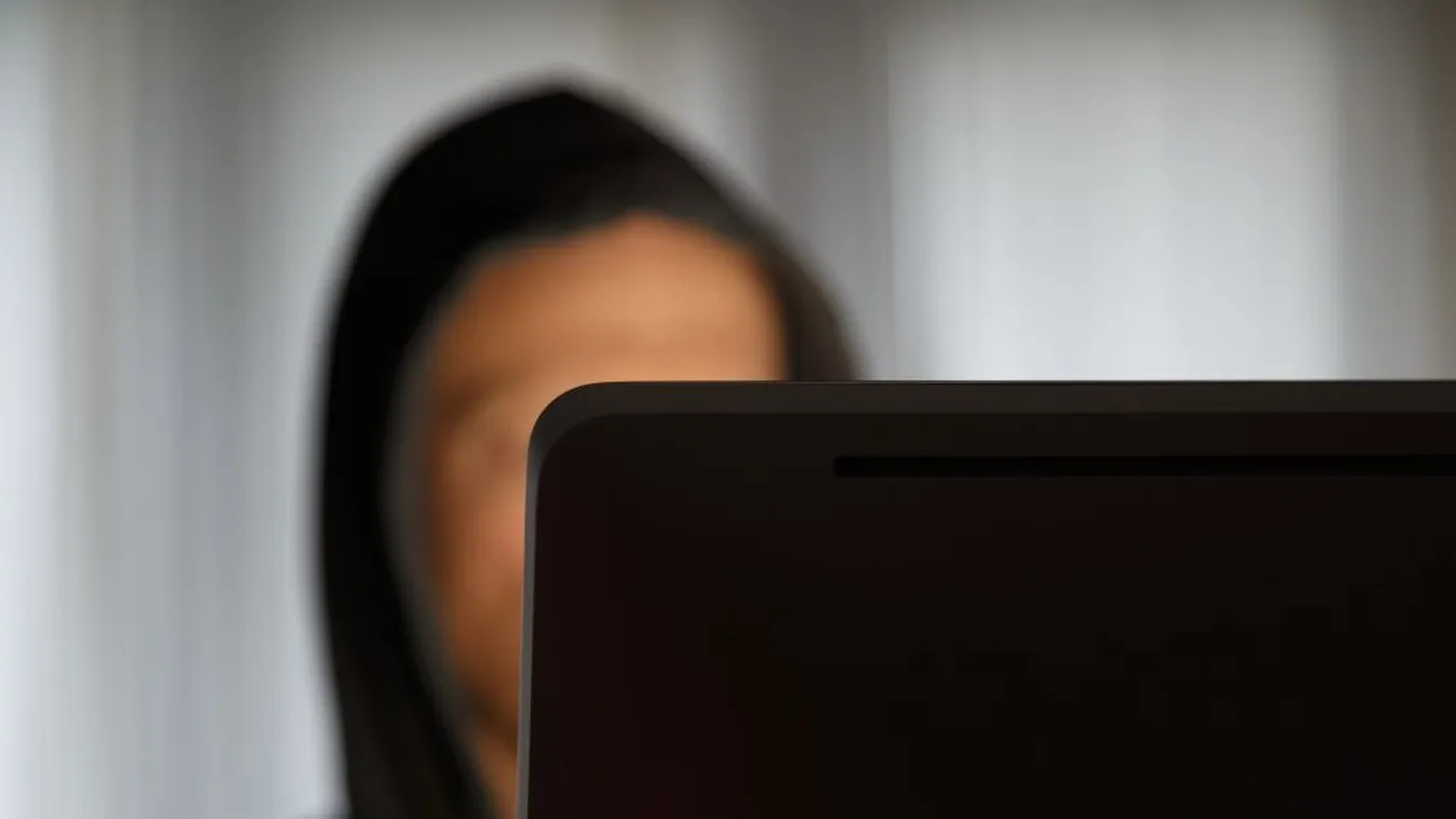 Körmönfont csalók