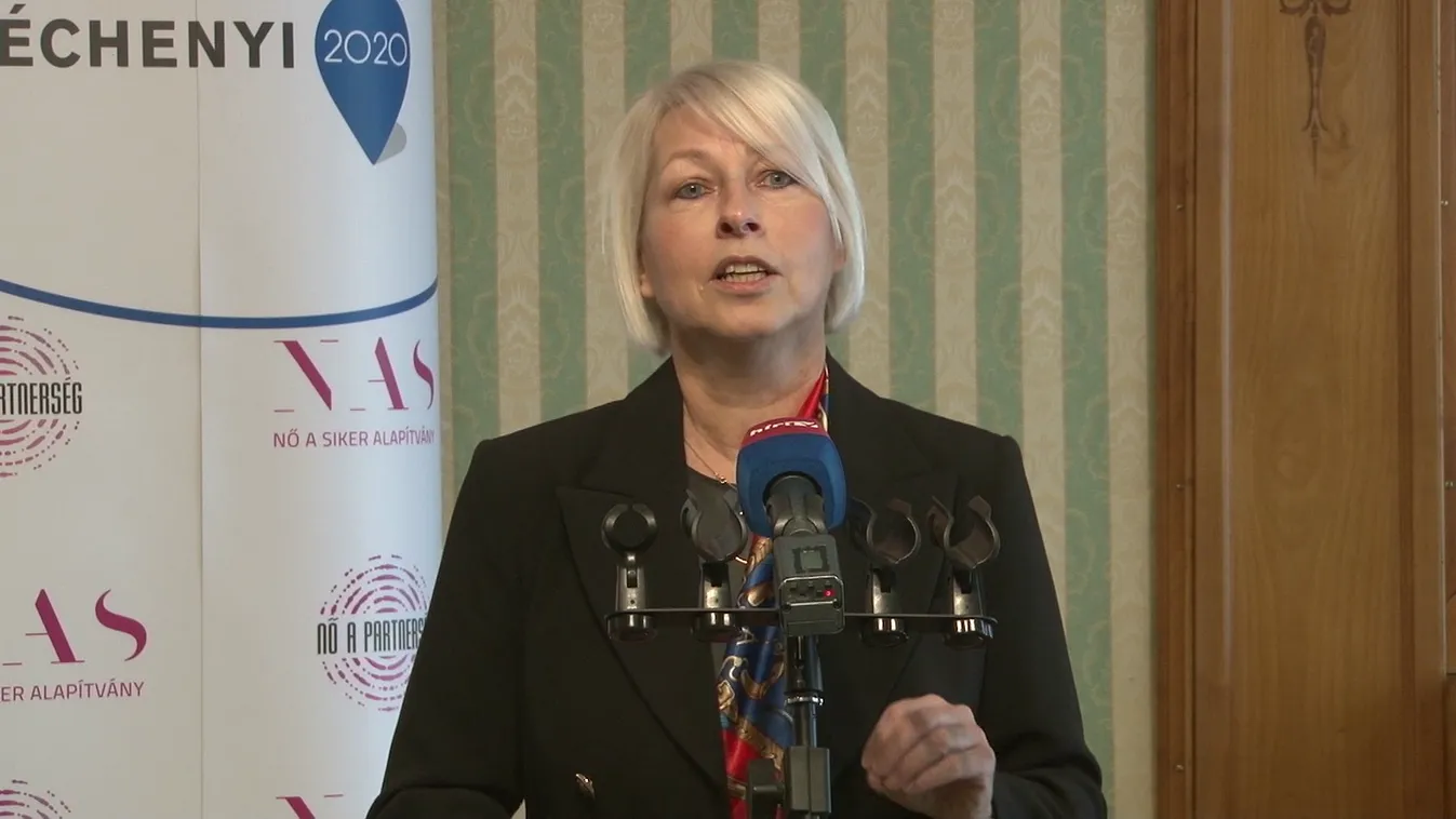 Középpontban a gyermekvédelem