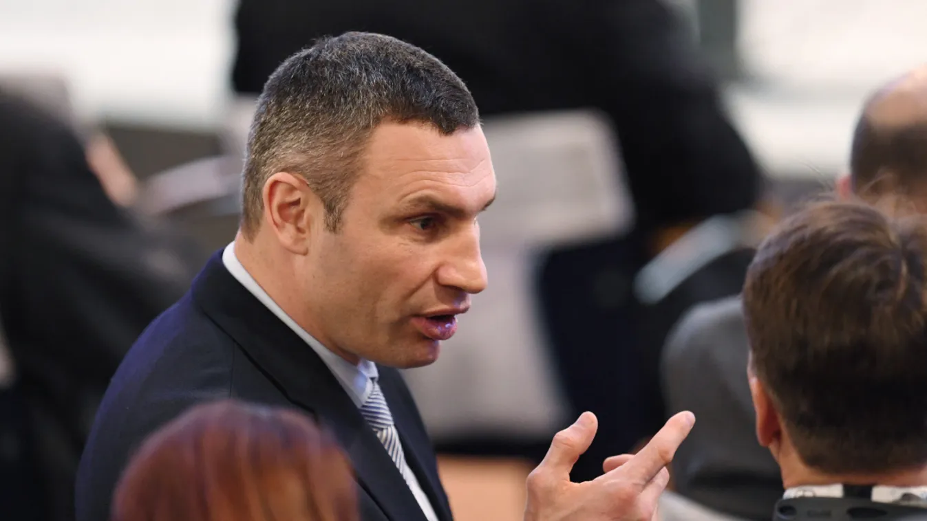 Klicsko: Kijev lakóinak fele elhagyta a fővárost