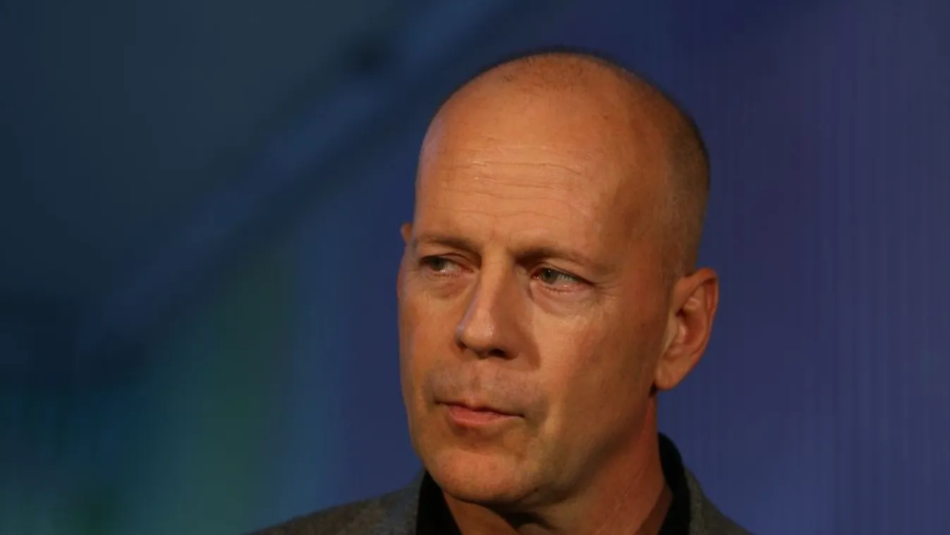 Bruce Willis felhagy a színészi pályával