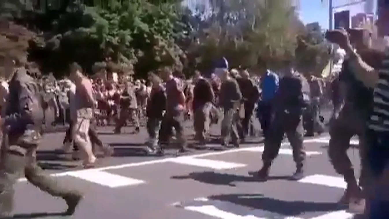 Az oroszok hátrébb vonták csapataikat Kijevnél