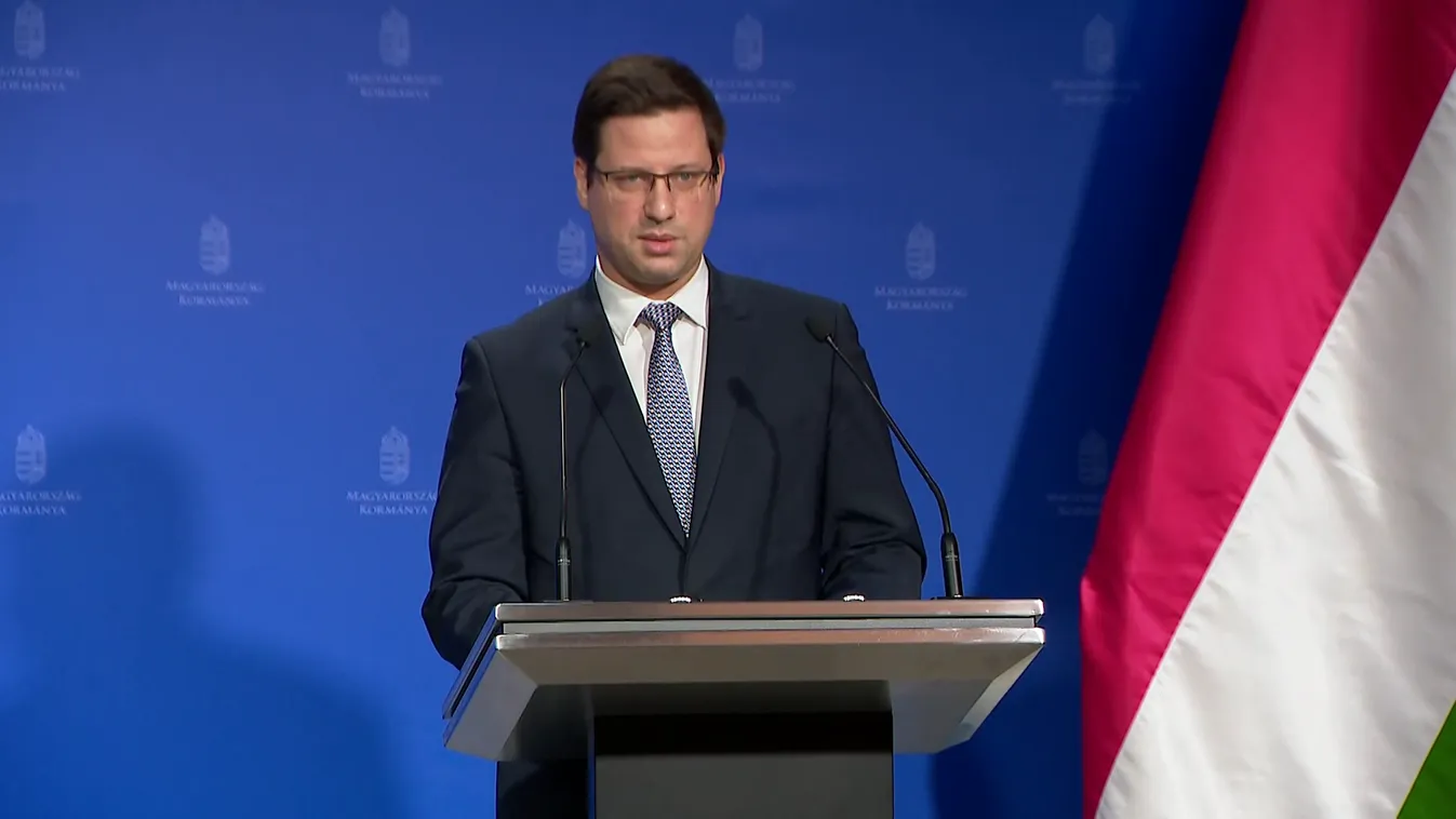 Gulyás Gergely: Katonákat és fegyvereket küldeni Ukrajnába, az csak olaj a tűzre