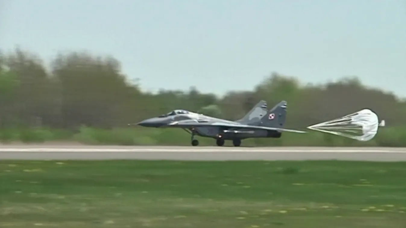 Nem kap lengyel vadászgépeket Ukrajna