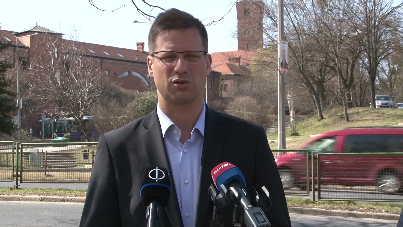 Gulyás Gergely: A közutak is megújulhatnak a miskolci Avasi lakótelepen