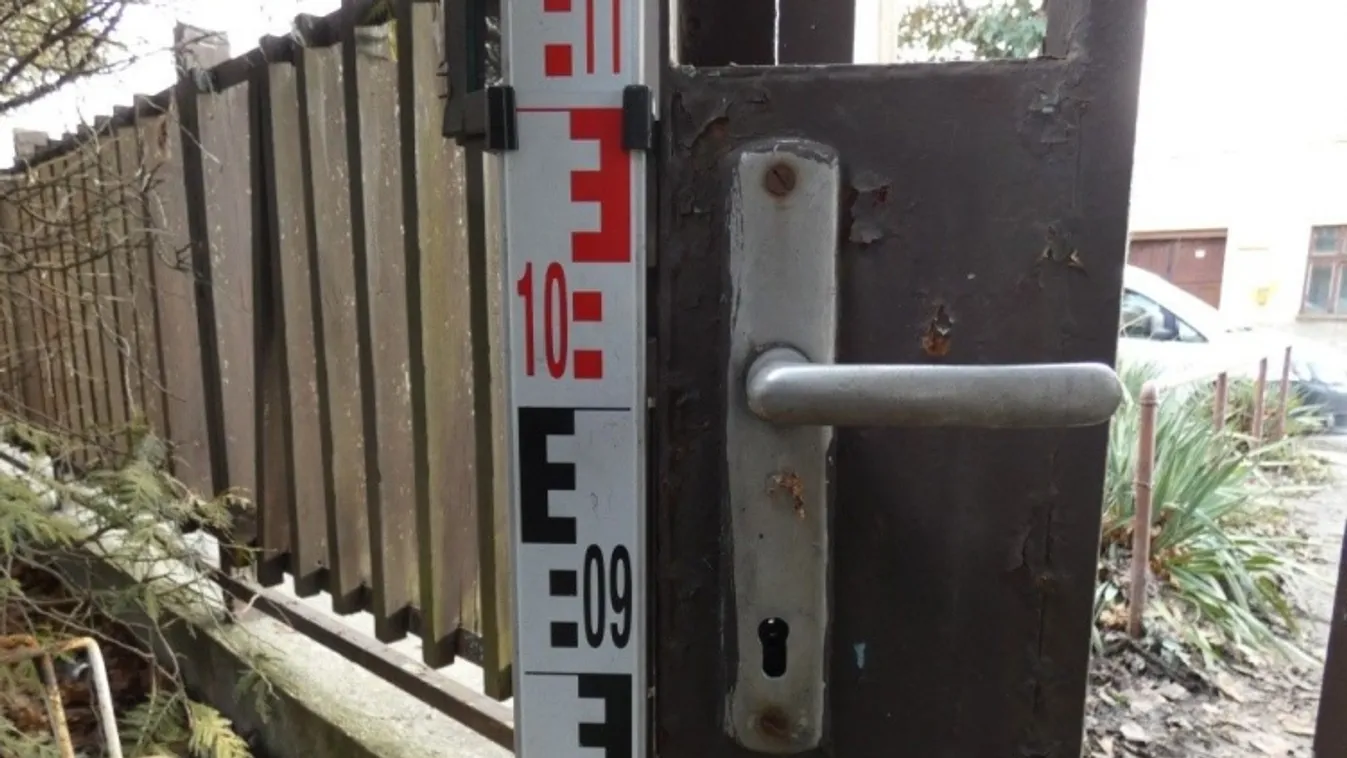 Bilincsben a betörő trió