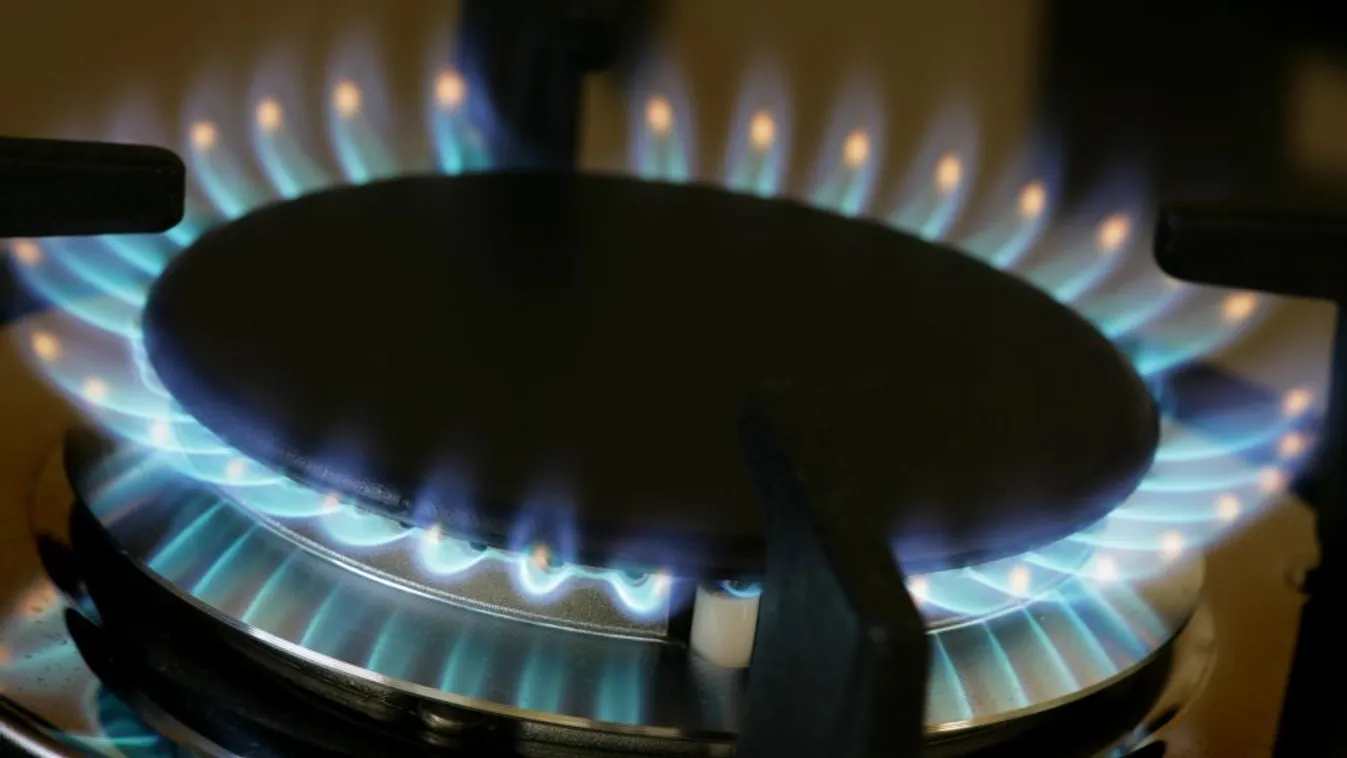 A baloldal politikája 112 ezer forinttal növelné a családok márciusi rezsiszámláit