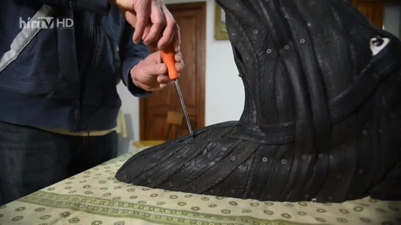 Radar - Ezt látni kell: használt gumiból készít elképesztő szobrokat