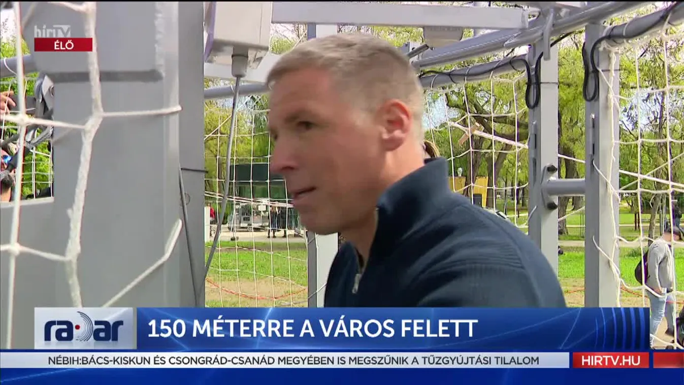 Radar - Léghajó a város felett (2022-04-26)