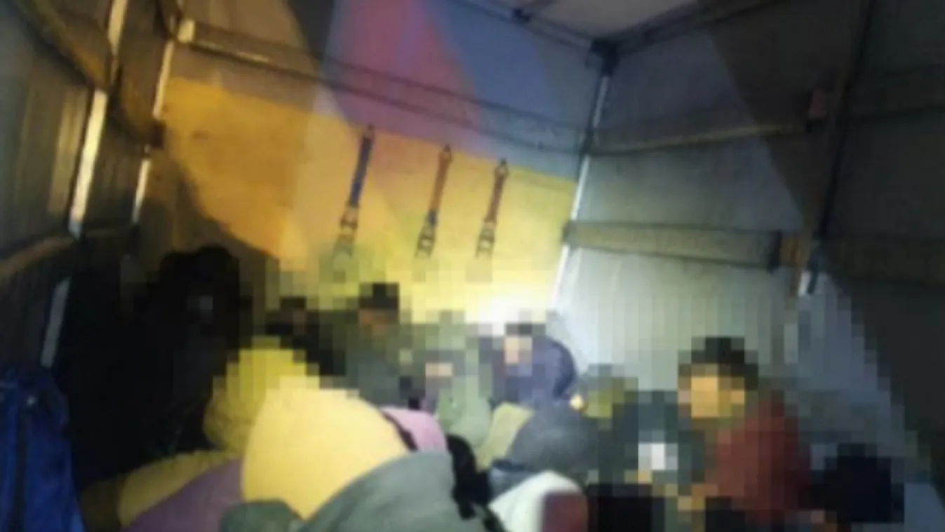 28 migráns volt összezsúfolódva