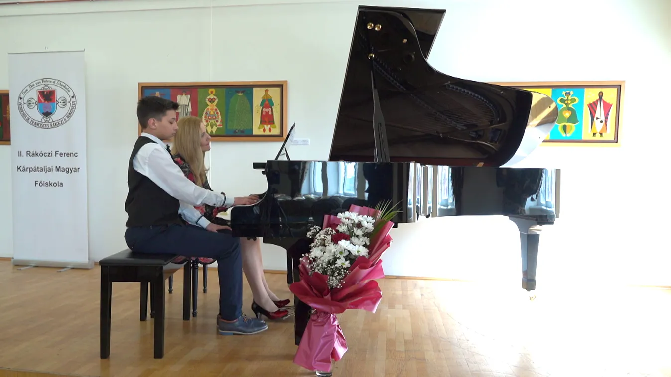 Radar - Hangszerekkel a háború áldozataiért