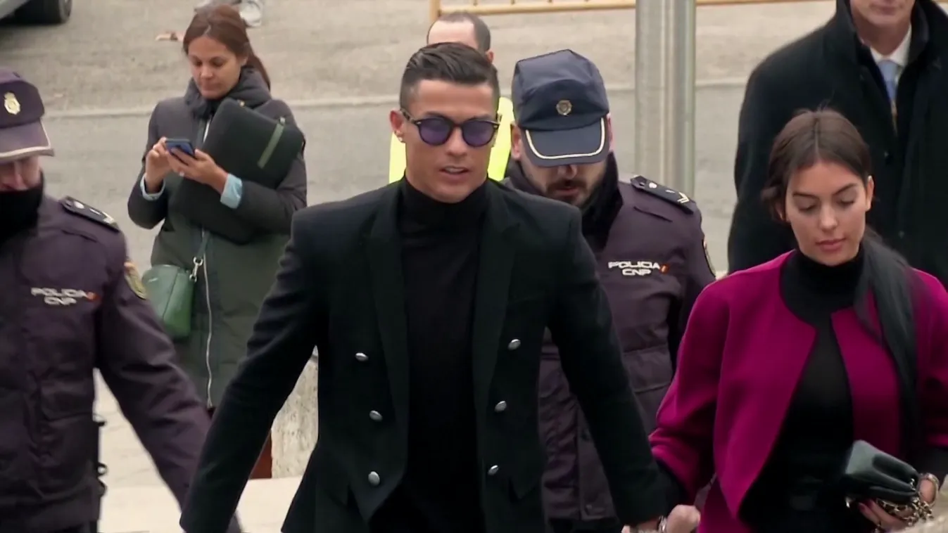 Cristiano Ronaldo gyászol, elhunyt az újszülött kisfia