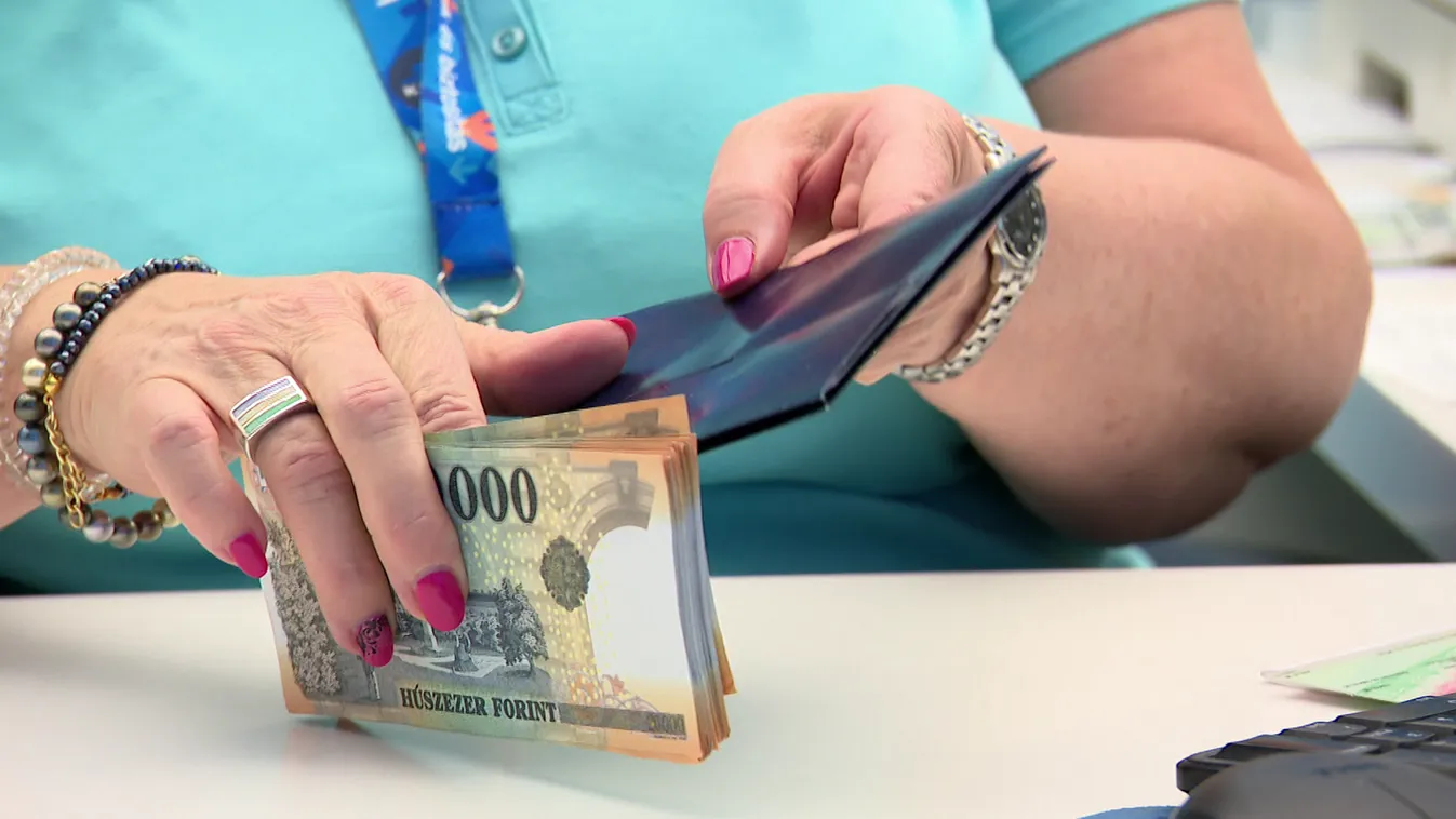 Világgazdaság: A bankszektort nem rengetné meg a kamatstop meghosszabbítása