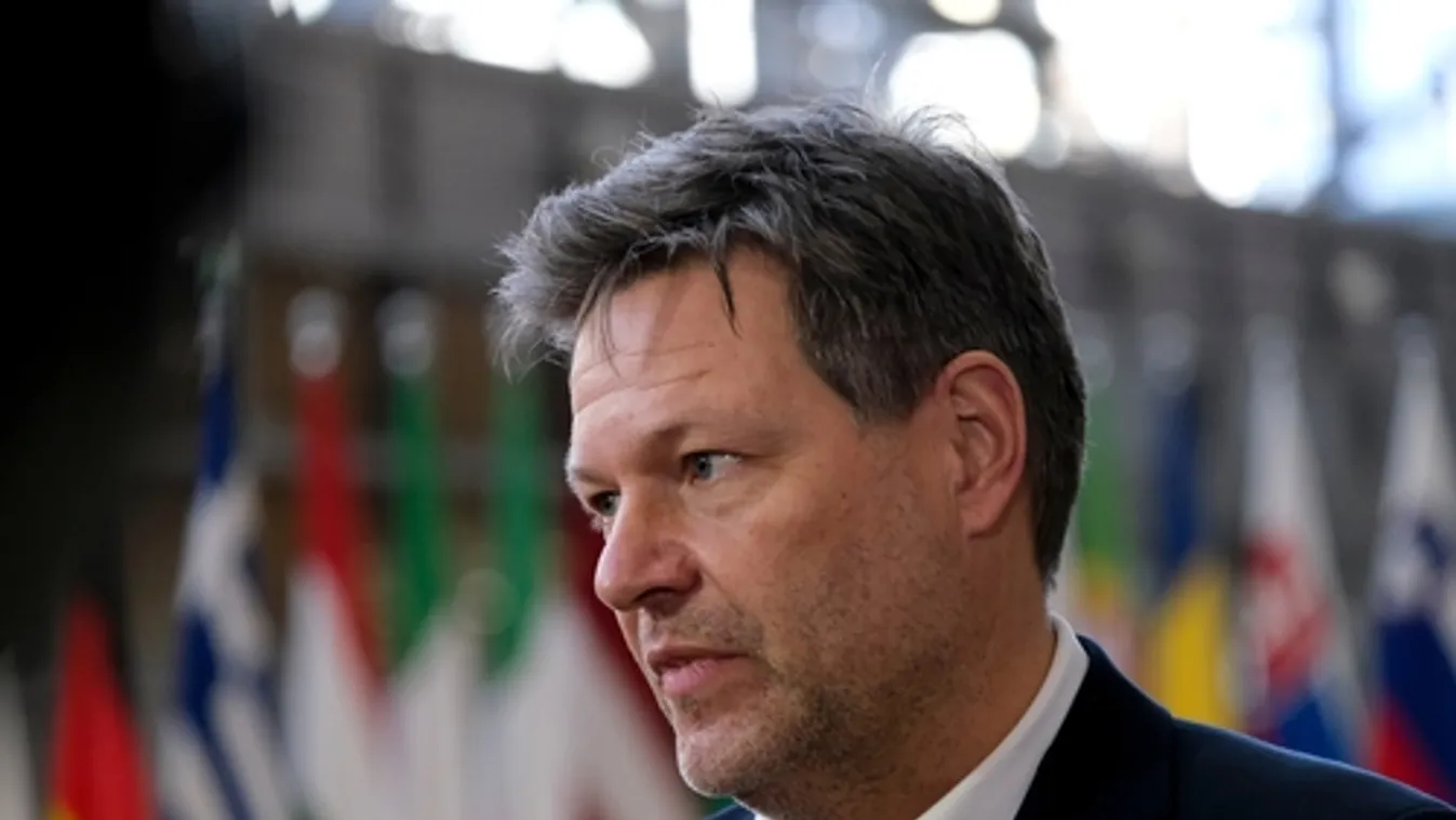 Német alkancellár: Németország "szó szerint szegényebb lesz" a háború miatt