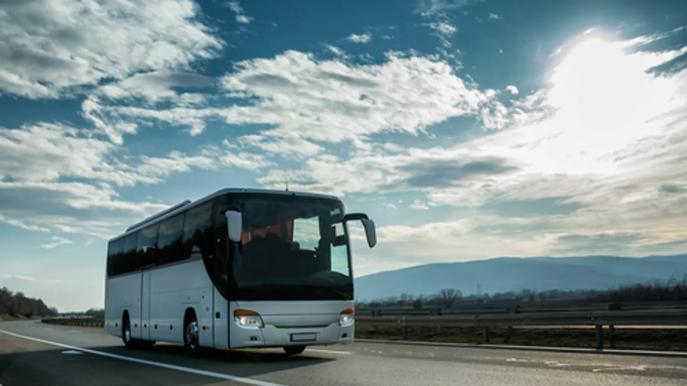 TIM: Három nappal tovább utazhatunk a májusi helyközi bérletekkel