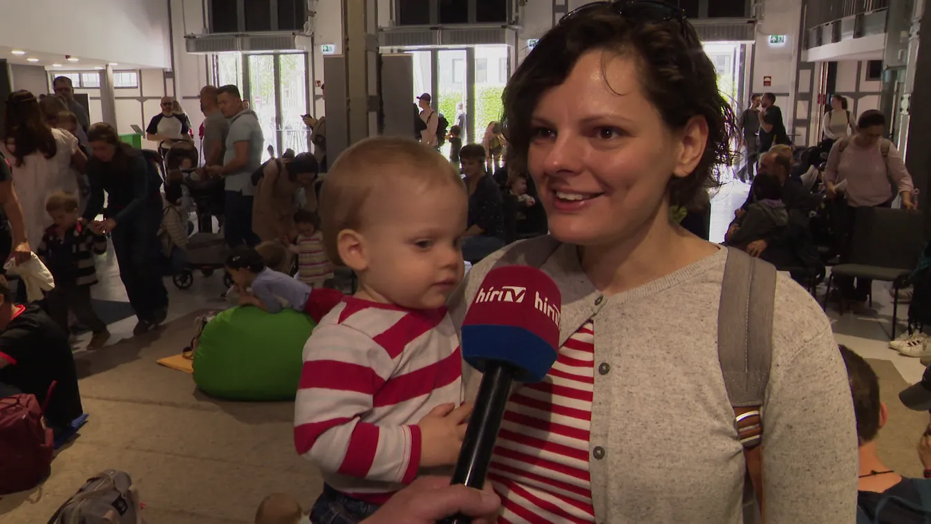 Május első vasárnapja mindenkor anyák napja