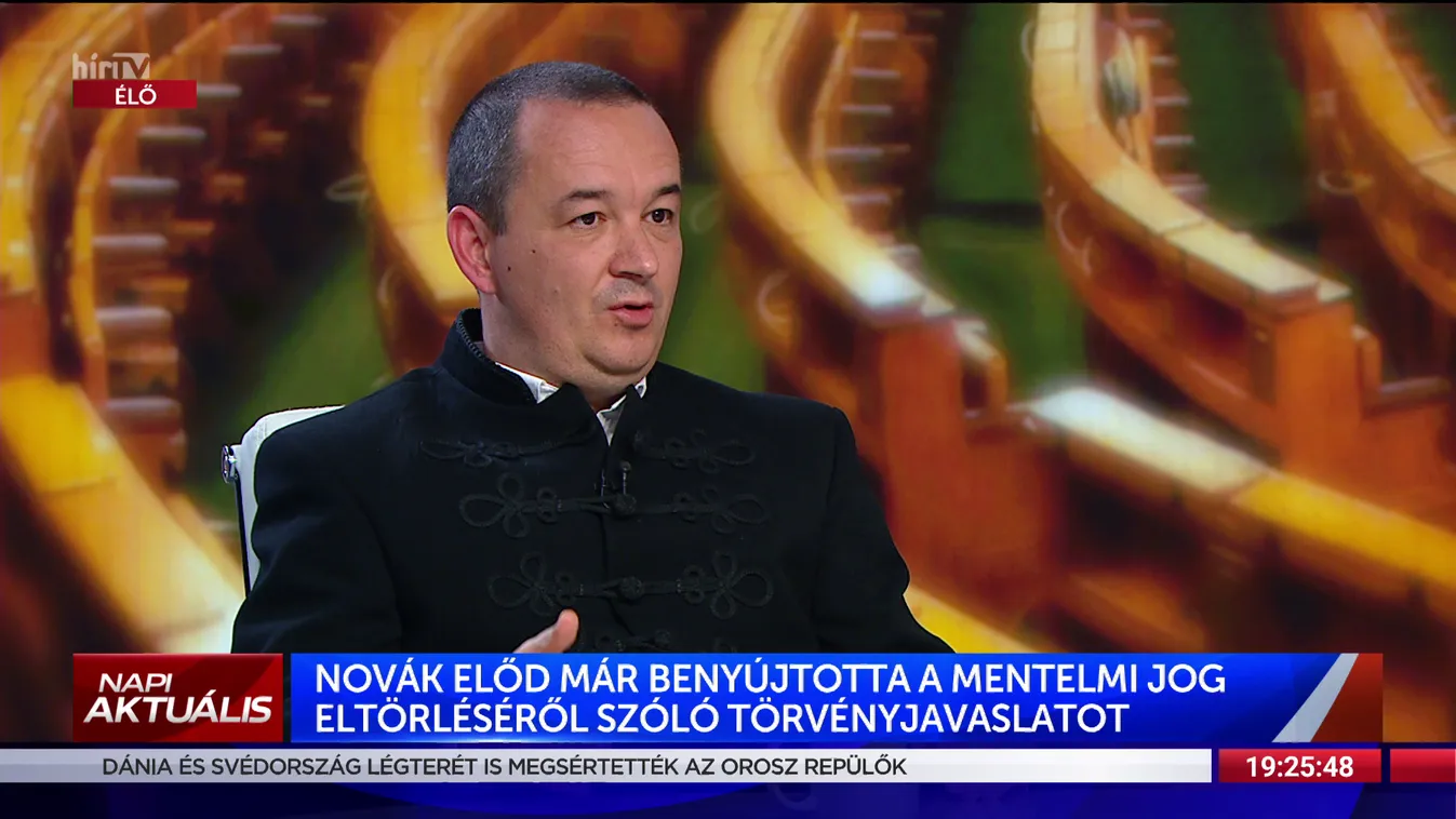 Megalakult az új parlament