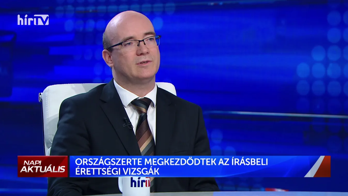 Országszerte megkezdődtek az írásbeli érettségi vizsgák