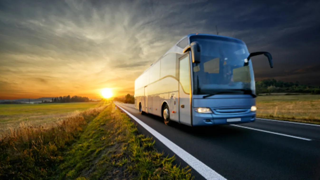 Megütötte a buszsofőrt, aki felszólította a maszkviselésre