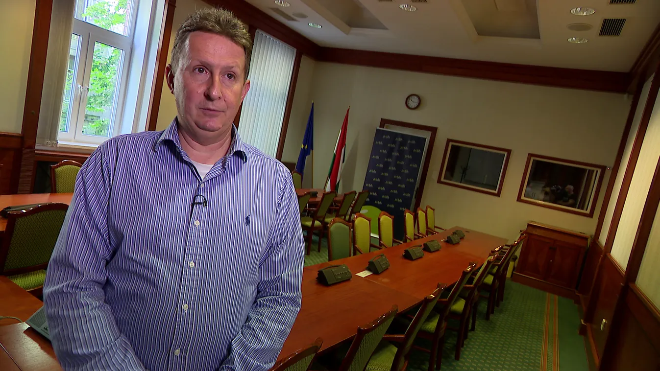 Radar - Ne hagyj az autóban!