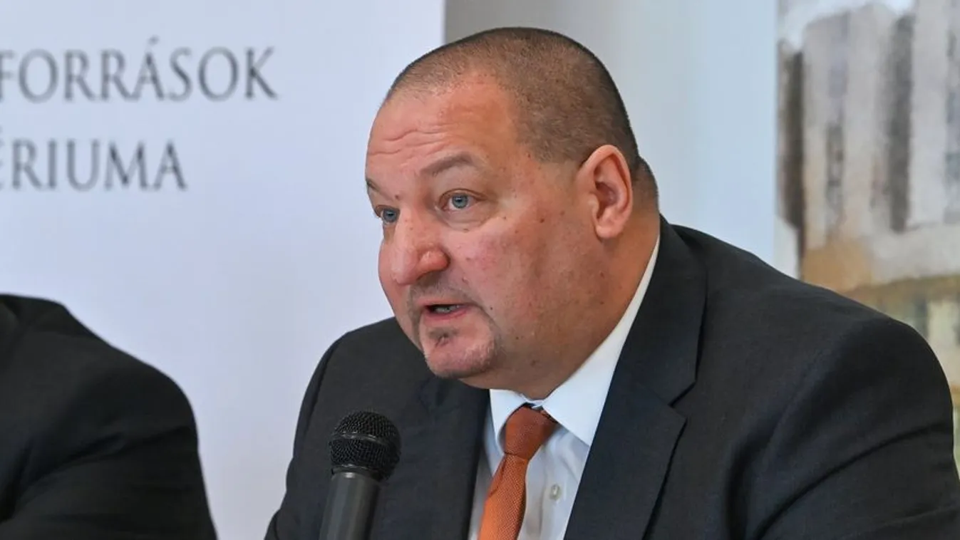 Németh Szilárd: A jövő évi költségvetés az alacsonyan tartható rezsiköltségekről szól