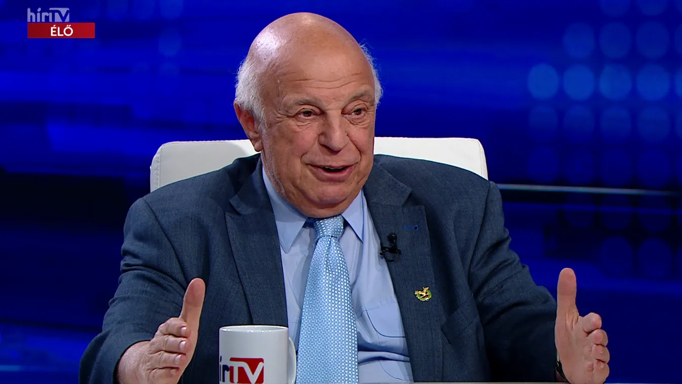 Nógrádi György: Európa egy része Amerika nyomására felsorakozott Ukrajna mögött