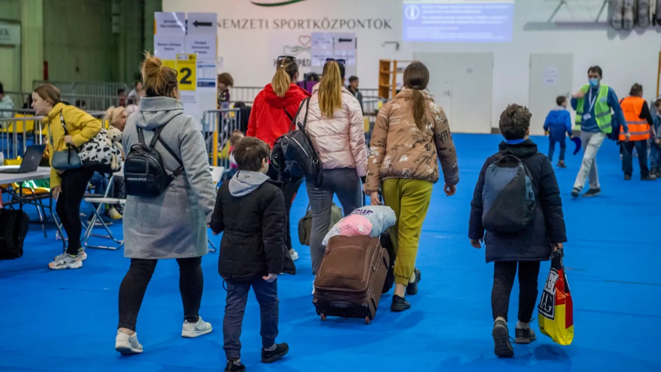 Több mint kilencezren érkeztek Ukrajnából kedden