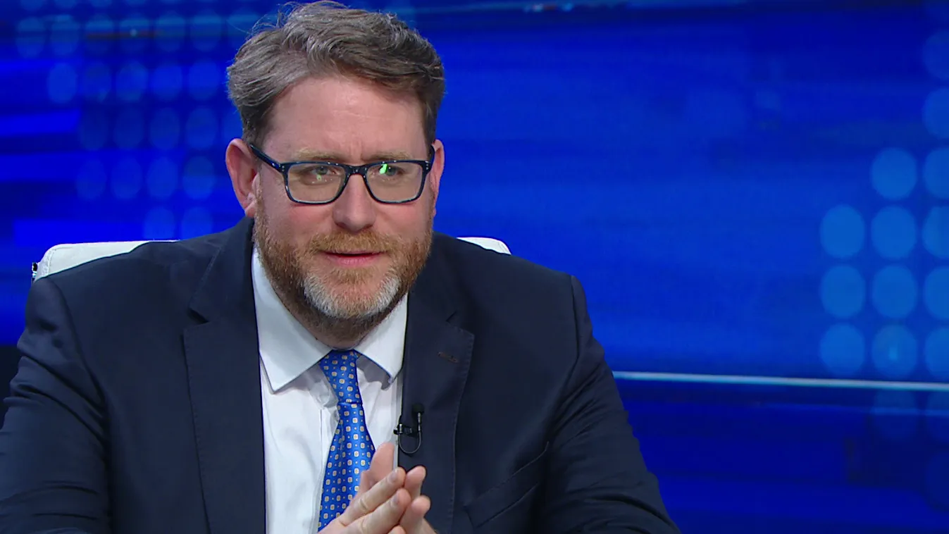 Szöllősi György: A magyar futballválogatott kivívta magának azt a jogot, hogy a legjobbak között játsszon