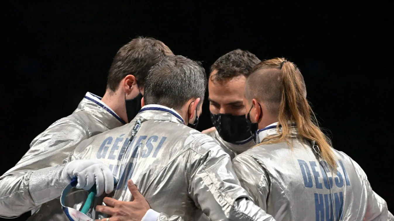 Szilágyi Áron remek hajrájával európa-bajnok a magyar kardcsapat