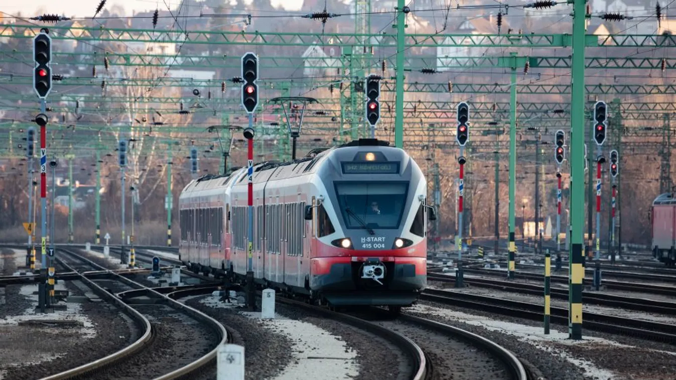 Felújítottak harminc FLIRT motorvonatot