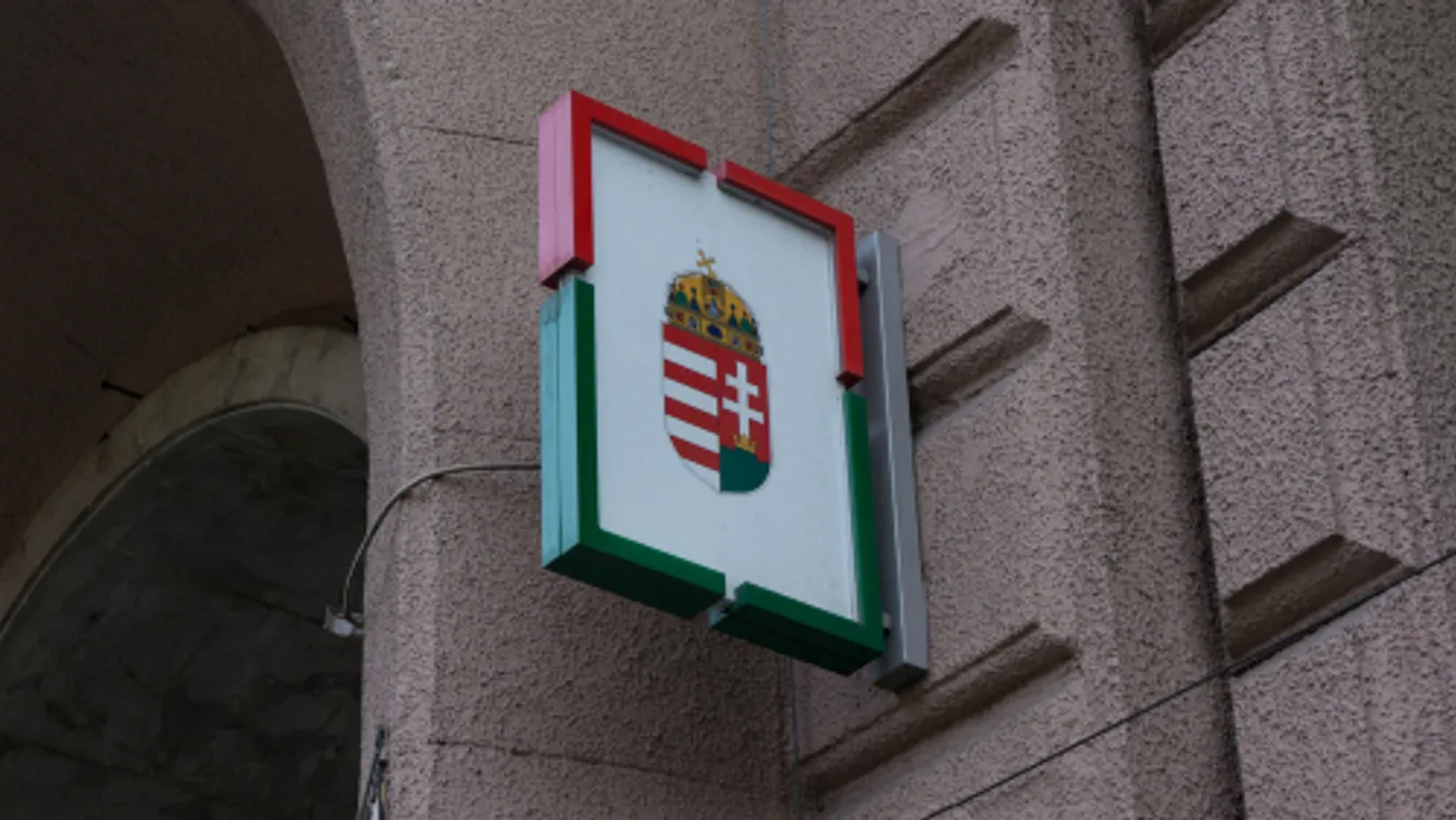 Miniszterelnökség: Szombaton ismét nyitva tartanak a kormányablakok