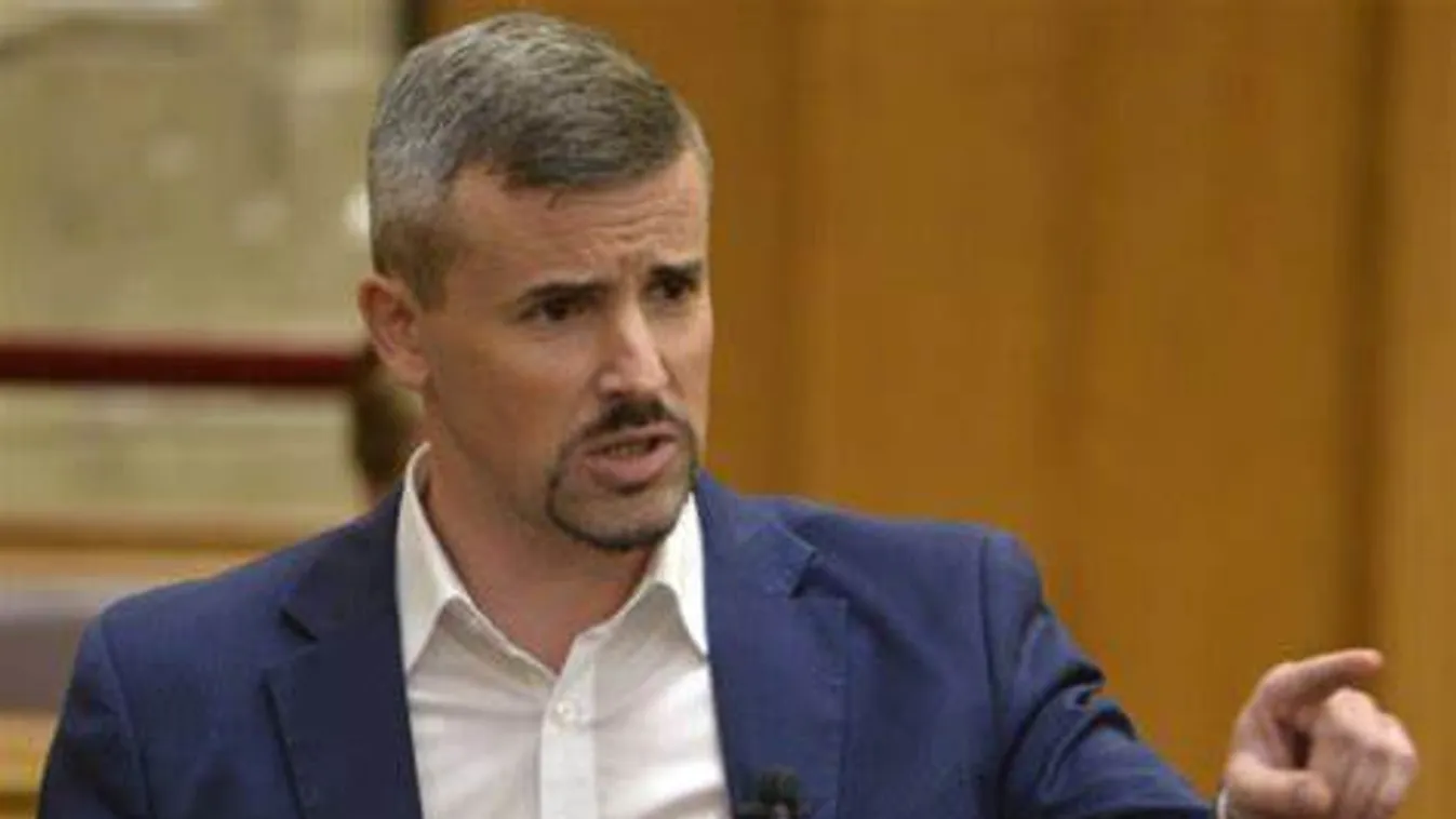 Ismét kabinetfőnökével töltötte az éjszakát Jakab Péter