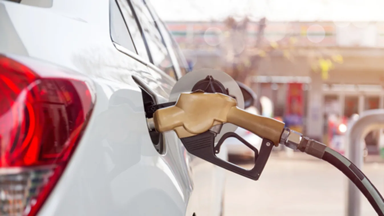 Ideiglenes üzemanyagár-kompenzációt ígértek a román kormánypártok vezetői