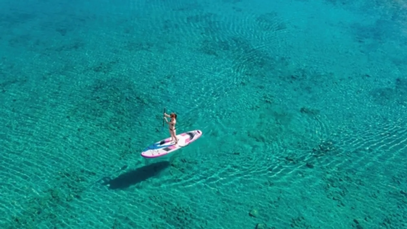 Magyar aranyérmek felfújható deszkán